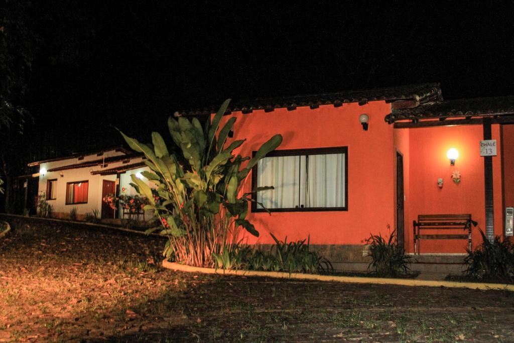 Pousada Riacho Da Serra Penedo  Luaran gambar